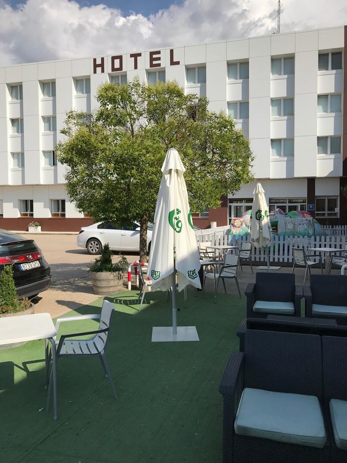 Hotel Buenos Aires Villafría de Burgos Kültér fotó